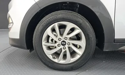 Hyundai Tucson 2016, 93048 км, за 6502.89 USD