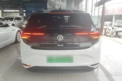 Volkswagen ID.3 2024, 77500 км, за 13563 USD