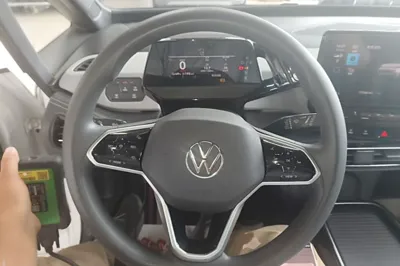 Volkswagen ID.3 2024, 77500 км, за 13563 USD - фото 13