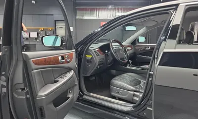 Hyundai Equus 2012, 116969 км, за 4234.53 USD - фото 10