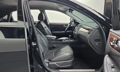 Hyundai Equus 2012, 116969 км, за 4234.53 USD - фото 26