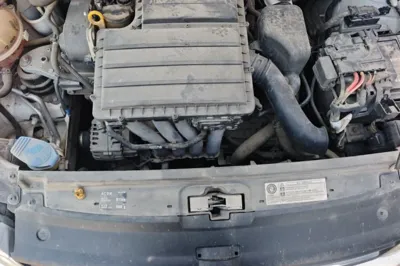 Volkswagen Polo 2018, 80500 км, за 6059 USD - фото 21