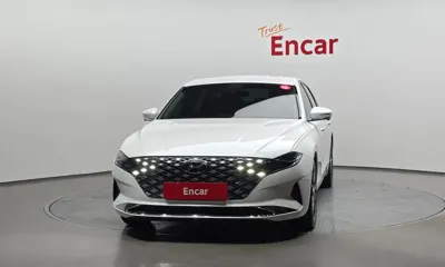 Hyundai Grandeur 2022, 39639 км, за 18045.61 USD