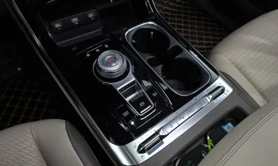 Kia Canival 2021, 76910 км, за 17581.55 USD - фото 9