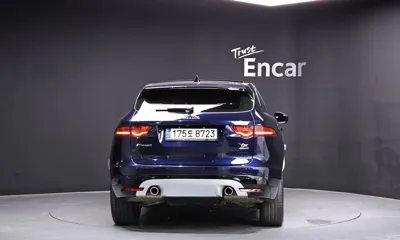 Jaguar F-Pace 2018, 65938 км, за 11694.72 USD