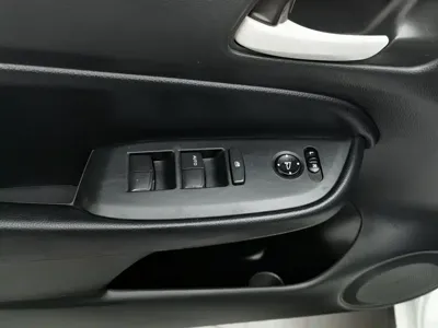 Honda Fit 2021, 68900 км, за 5709.13 USD - фото 9