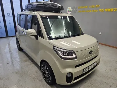 Kia Ray 2018, 80000 км, за 7745.83 USD