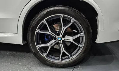 BMW X5 2025, 5004 км, за 83349.58 USD - фото 21