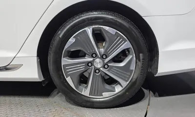 Hyundai Sonata 2019, 96493 км, за 10358.31 USD - фото 21