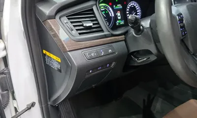 Hyundai Sonata 2019, 96493 км, за 10358.31 USD - фото 27