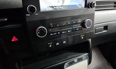 Hyundai Staria 2022, 36586 км, за 17001.44 USD - фото 19