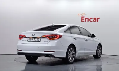 Hyundai Sonata 2015, 139142 км, за 5146.58 USD