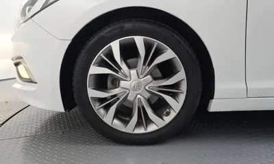 Hyundai Sonata 2015, 139142 км, за 5146.58 USD