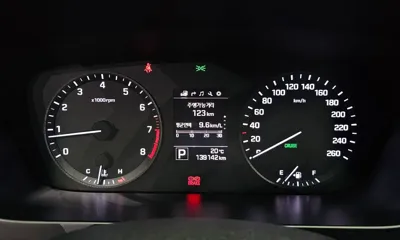 Hyundai Sonata 2015, 139142 км, за 5146.58 USD - фото 8