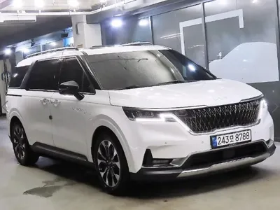 Kia Canival · 2021 год