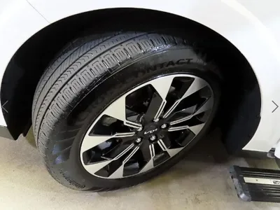 Kia Canival 2021, 53800 км, за 17263.85 USD - фото 20