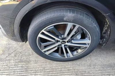 Audi Q5L 2022, 76900 км, за 29924 USD - фото 8