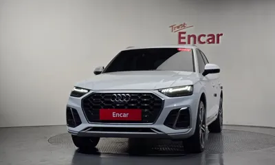 Audi Q5 2023, 60706 км, за 31061.63 USD