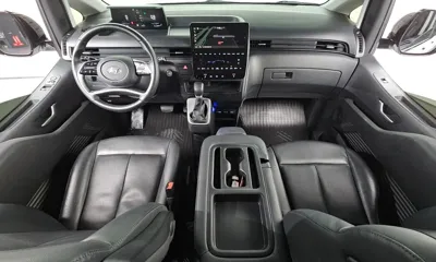 Hyundai Staria 2024, 63526 км, за 17384.99 USD - фото 7