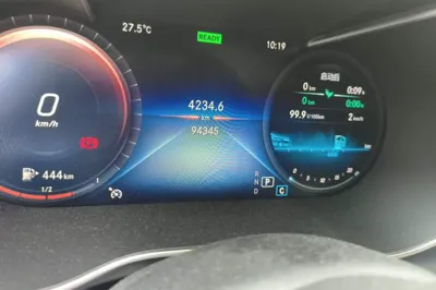 Mercedes-Benz C-Class 2019, 94300 км, за 18781 USD - фото 12