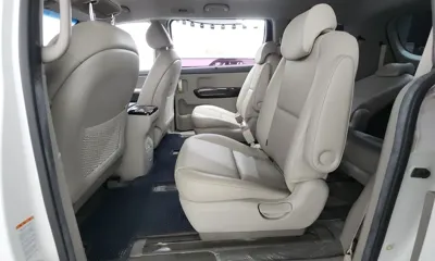 Kia Canival 2015, 93159 км, за 7481.14 USD - фото 11