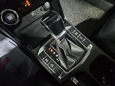 KG_Mobility_Ssangyong KORANDO 2022, 28500 км, за 10418.7 USD - фото 9