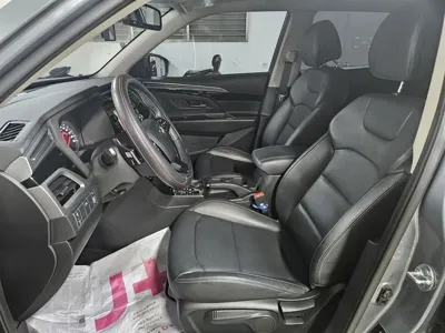 KG_Mobility_Ssangyong KORANDO 2022, 28500 км, за 10418.7 USD - фото 16