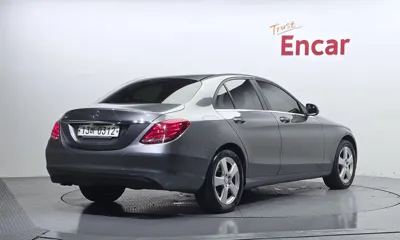 Mercedes-Benz C-Class 2017, 127243 км, за 7601.8 USD