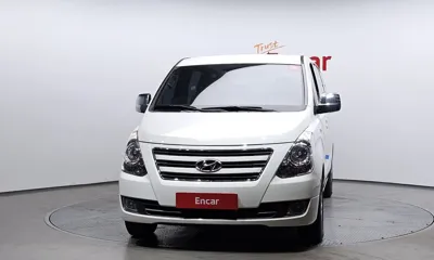 Hyundai Starex 2017, 106127 км, за 6947.01 USD