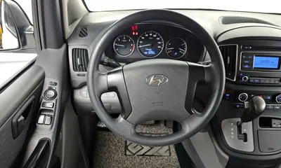 Hyundai Starex 2017, 106127 км, за 6947.01 USD - фото 13