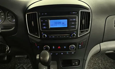 Hyundai Starex 2017, 106127 км, за 6947.01 USD - фото 14