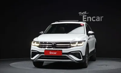Volkswagen Tiguan 2023, 15256 км, за 22033.68 USD