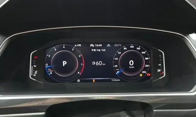 Volkswagen Tiguan 2023, 15256 км, за 22033.68 USD - фото 8