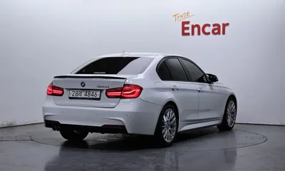 BMW 3-Series 2017, 93041 км, за 11961.25 USD