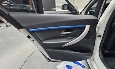 BMW 3-Series 2017, 93041 км, за 11961.25 USD - фото 25