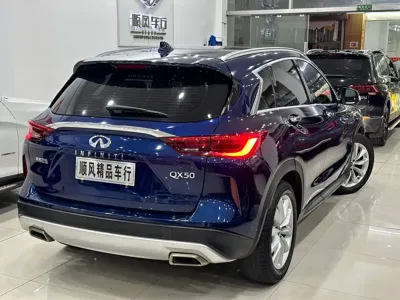 Infiniti QX50 2019, 90000 км, за 11652.21 USD