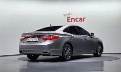Hyundai Grandeur 2013, 108431 км, за 4558.97 USD