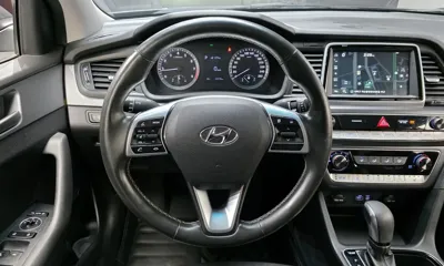 Hyundai Sonata 2019, 93119 км, за 8861.76 USD - фото 13
