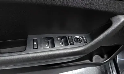 Hyundai Sonata 2019, 93119 км, за 8861.76 USD - фото 17