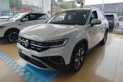 Volkswagen Tayron · 2023 год