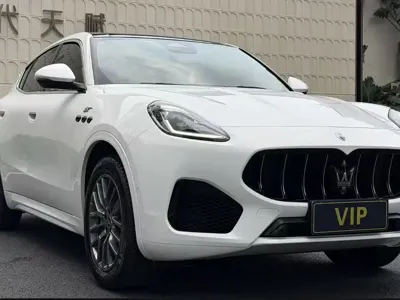 Maserati Grecale 2023, 68000 км, за 35716.55 USD