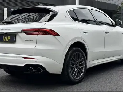 Maserati Grecale 2023, 68000 км, за 35716.55 USD