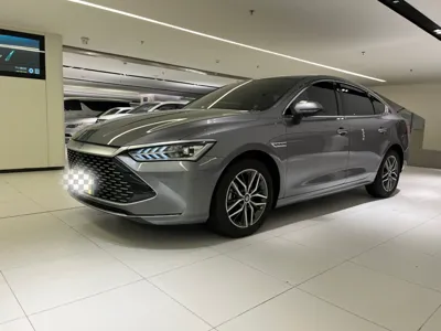 BYD Qin · 2021 год