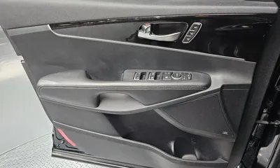 Kia Sorento 2020, 65358 км, за 16082.45 USD - фото 24
