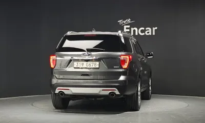 Ford Explorer 2016, 109783 км, за 7345.77 USD - фото 4