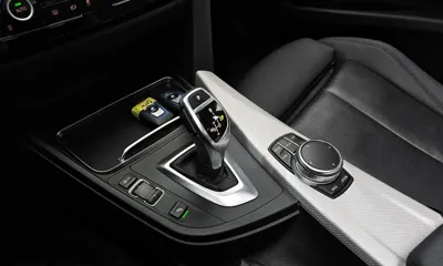 BMW 3-Series 2017, 106397 км, за 8664.5 USD - фото 9
