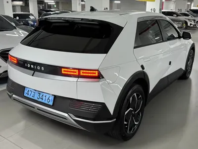 Hyundai Ioniq5 2023, 242912 км, за 12046.62 USD