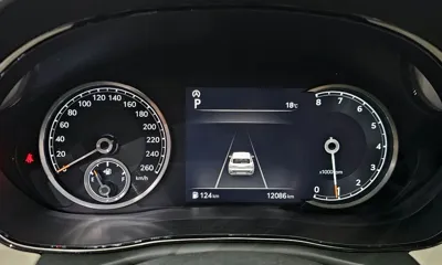 Genesis GV70 2023, 12086 км, за 28554.55 USD - фото 8