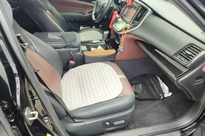 Toyota Crown 2017, 125399 км, за 17155 USD - фото 19
