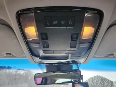 Hyundai Staria 2022, 146000 км, за 14667.99 USD - фото 19